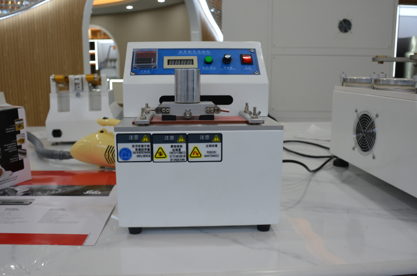 Test the color fastness of textile ink with the ink decolorization Tester with Figure 2