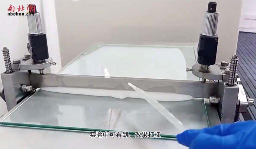 Application case of small coater preparing oral dissolvable film on glass plate [with video] with Figure 2